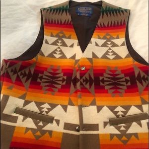 Men’s Pendleton wool vest size lg